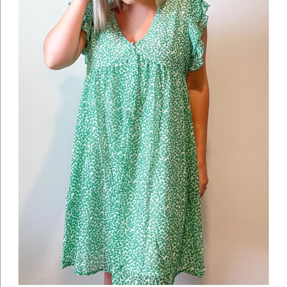 Green flutter dress